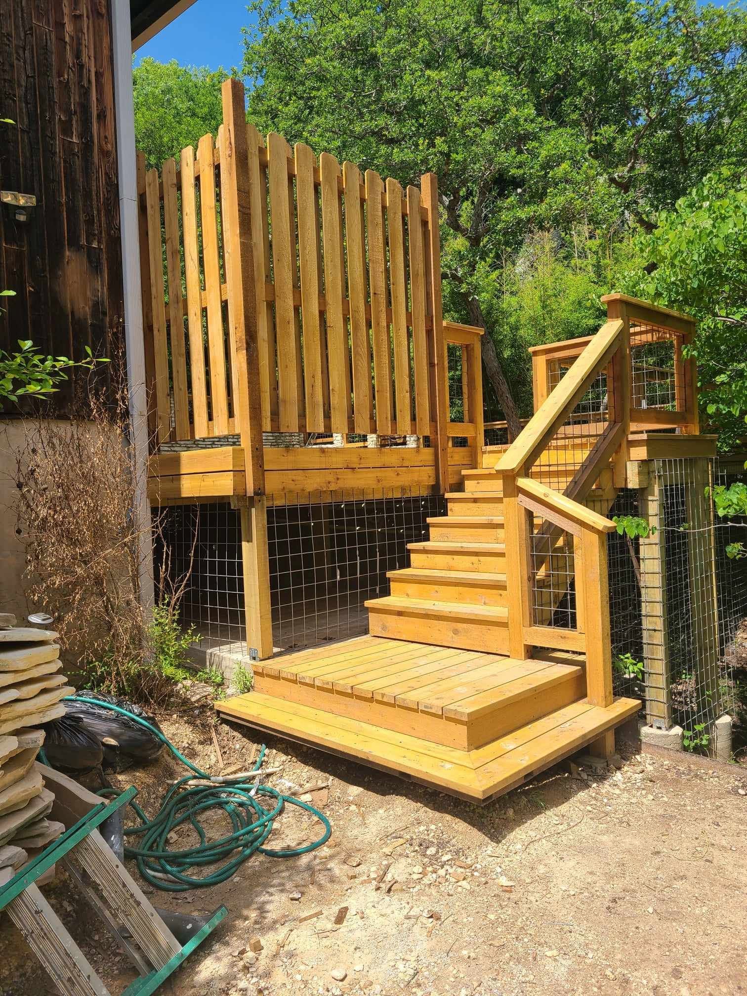 Deck stairs & privacy screen